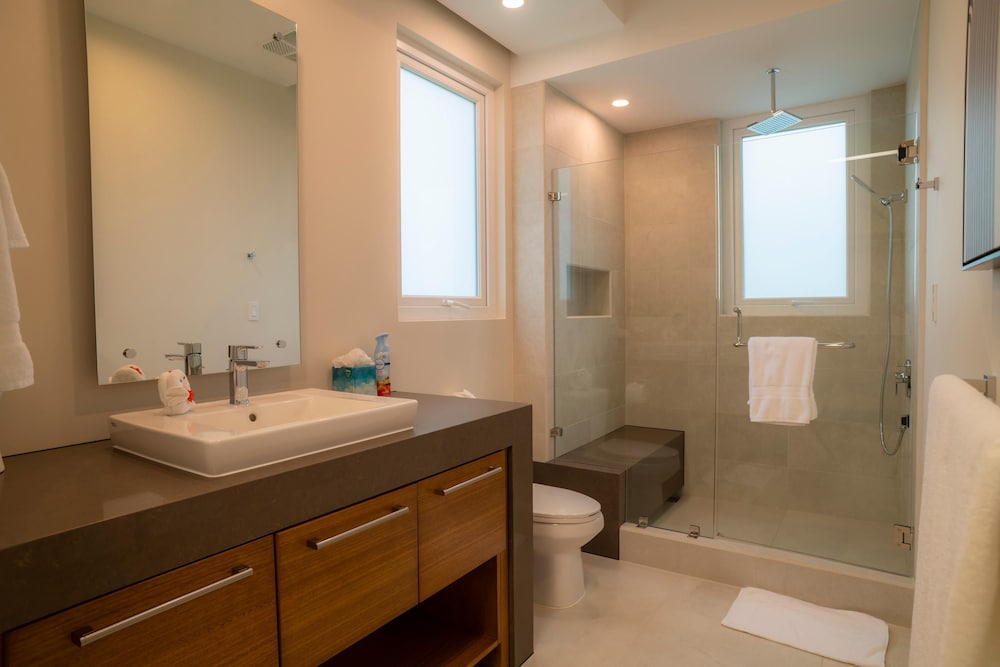 - Casa Cenizaro Six Bedroom Private Pool Family