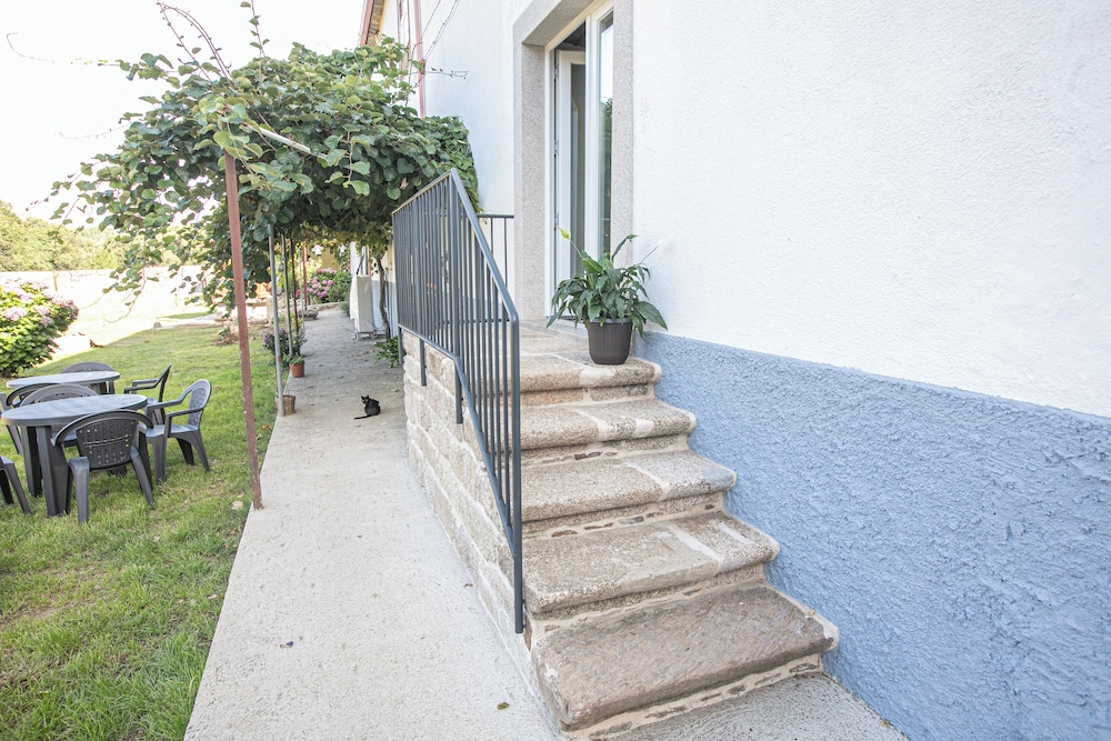 Albergue A Fabrica view 4