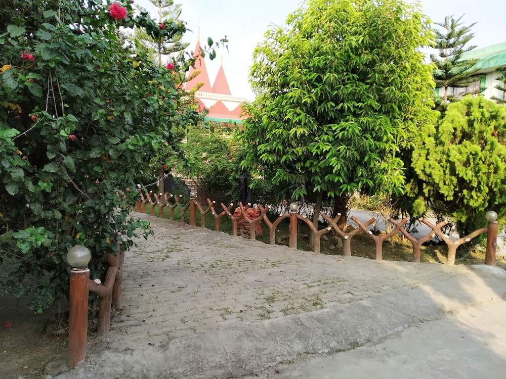 Photo 34