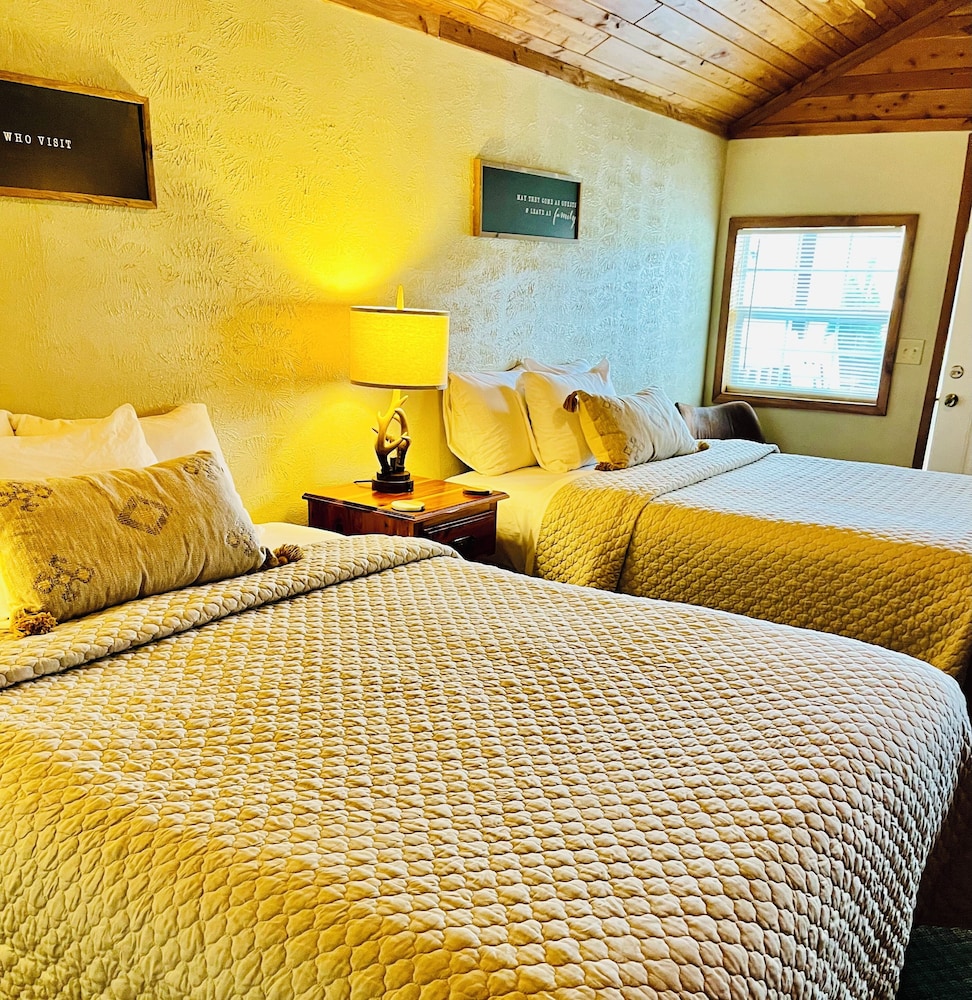 Bear Inn Retreat