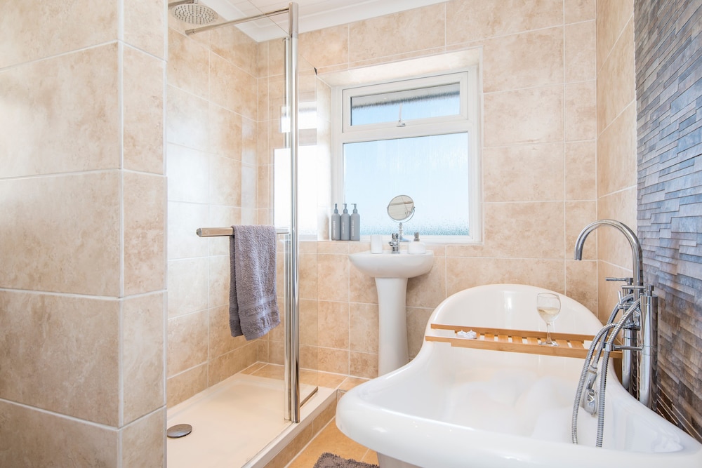 2Bd House With Stunning Views Of The Sea And Gower