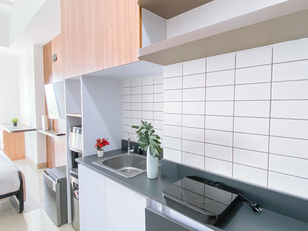 Modern Style Studio At Sayana Bekasi Apartment