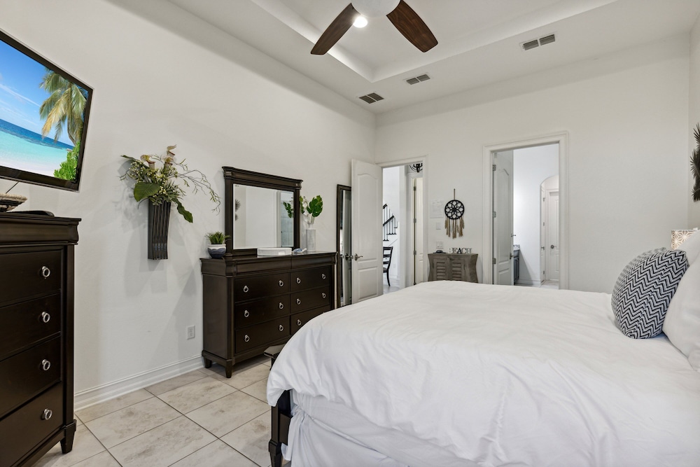 106 Mediterranean Way view 4