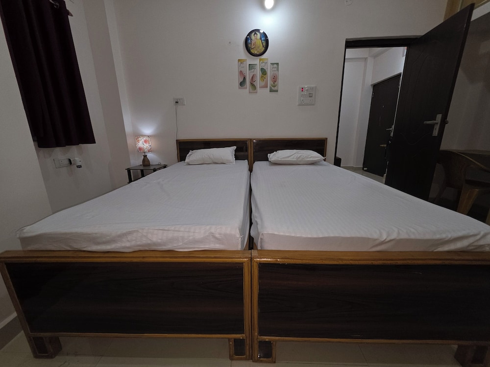 Narayans Residency