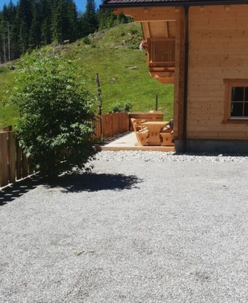 Hackihutte Mountain hut