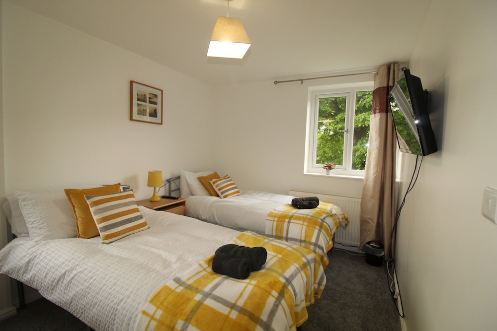 Green Hil Apartment view 4