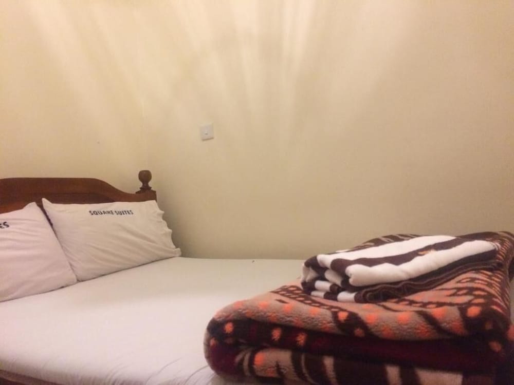 Square Suites view 4