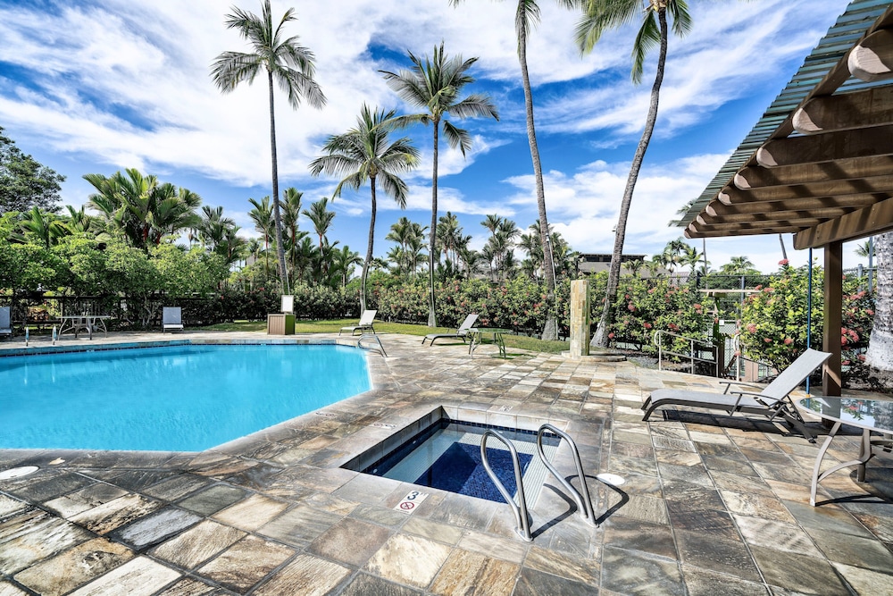 Fairway & Ocean Views - Updated Top Floor - AC- Vrkcv