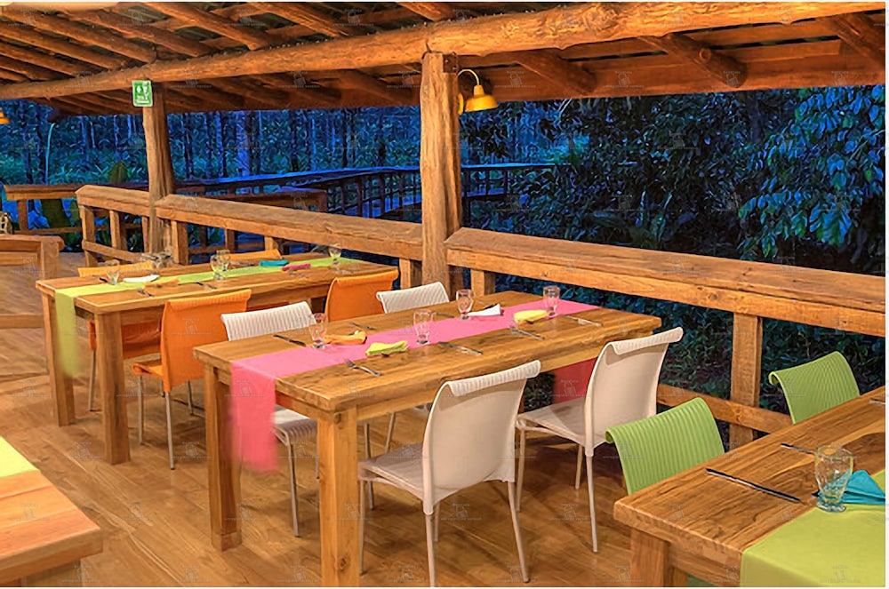 Cinco Ceibas Lodge