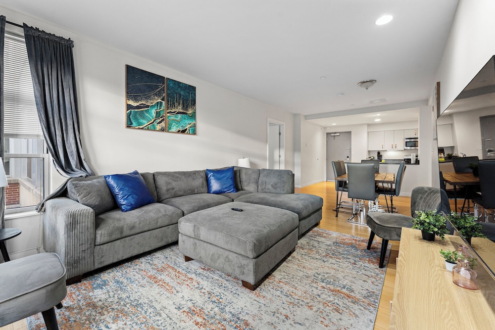 Furnished Apartment near BMC