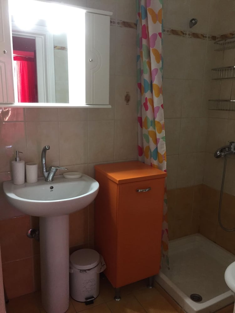 Erieta sea View Apartment 50m From the Beach