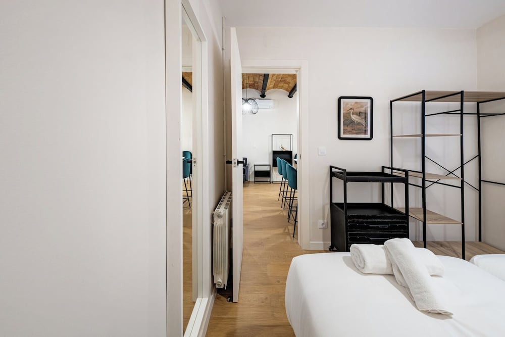 BeBarceloner Eixample Apartments