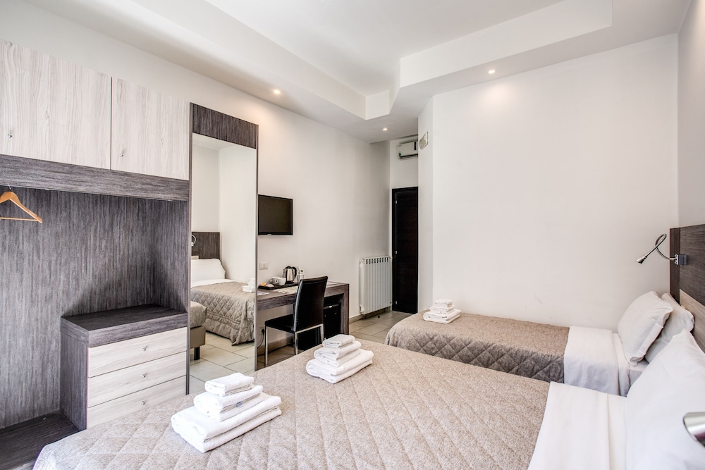 Napoli Suite
