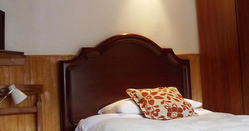 Alma Bed & Breakfast