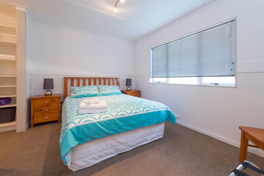 Awesome Central Rotorua Pad view 5