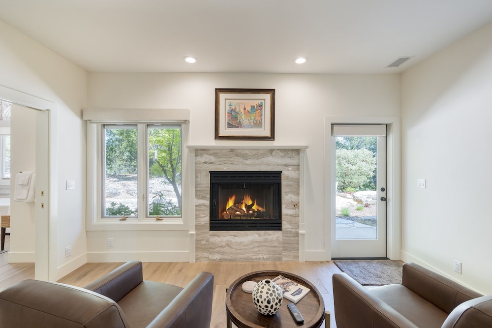 Rancho Robles by Avantstay Vineyard Villa w Views Pool Privacy