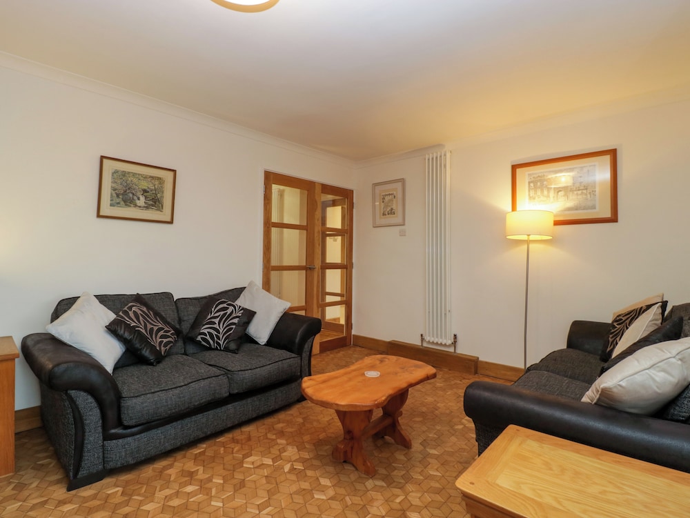 14 Birchwood Road