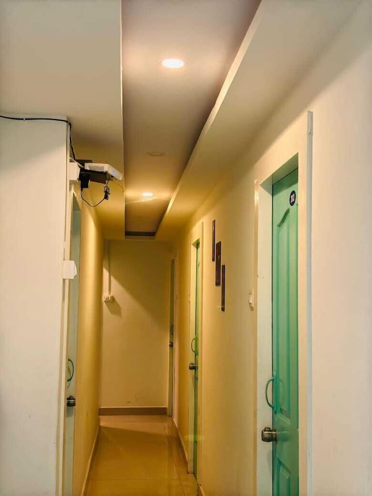 Hotel SY Comforts