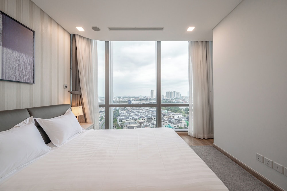 Landmark 81 & Vinhomes - ZEN Saigon Citypoint.