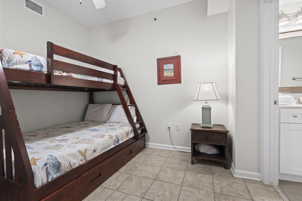 The Beach Club Bristol 201 3 Bedroom Condo