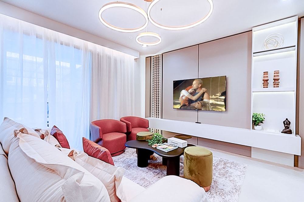 1177 Fantastic Family Home for Your Vacation