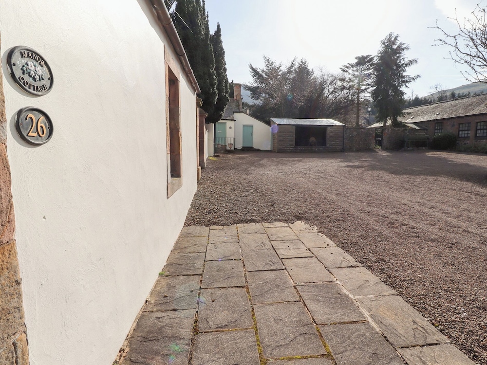 Manor Cottage