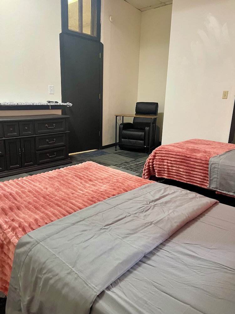 Cameron Suites