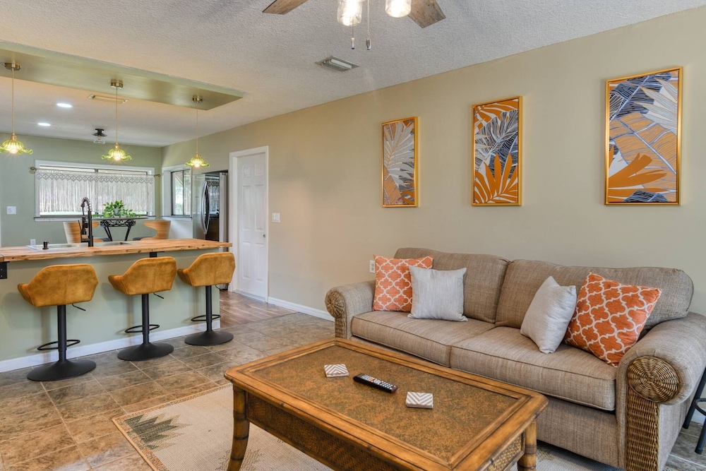 Jungle Oasis view 5