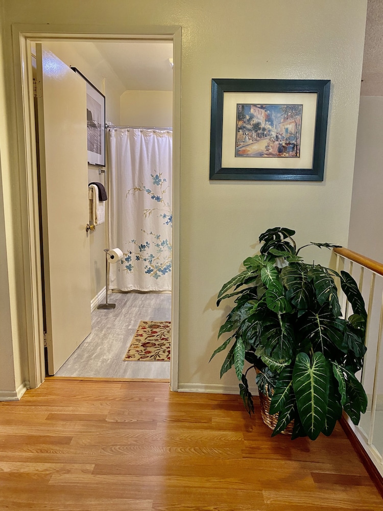 Glendale Apartment Rental by Owner