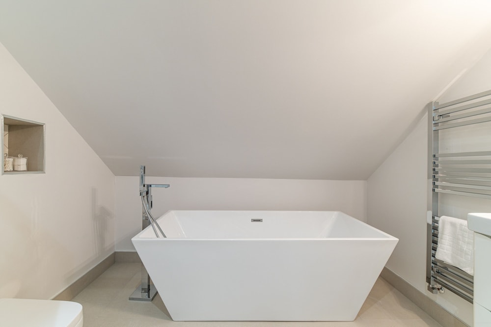 Chelmsford Loft 5 Penthouse