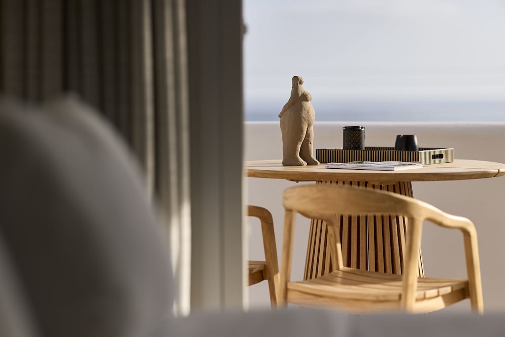 Artemis Seaside Resort
