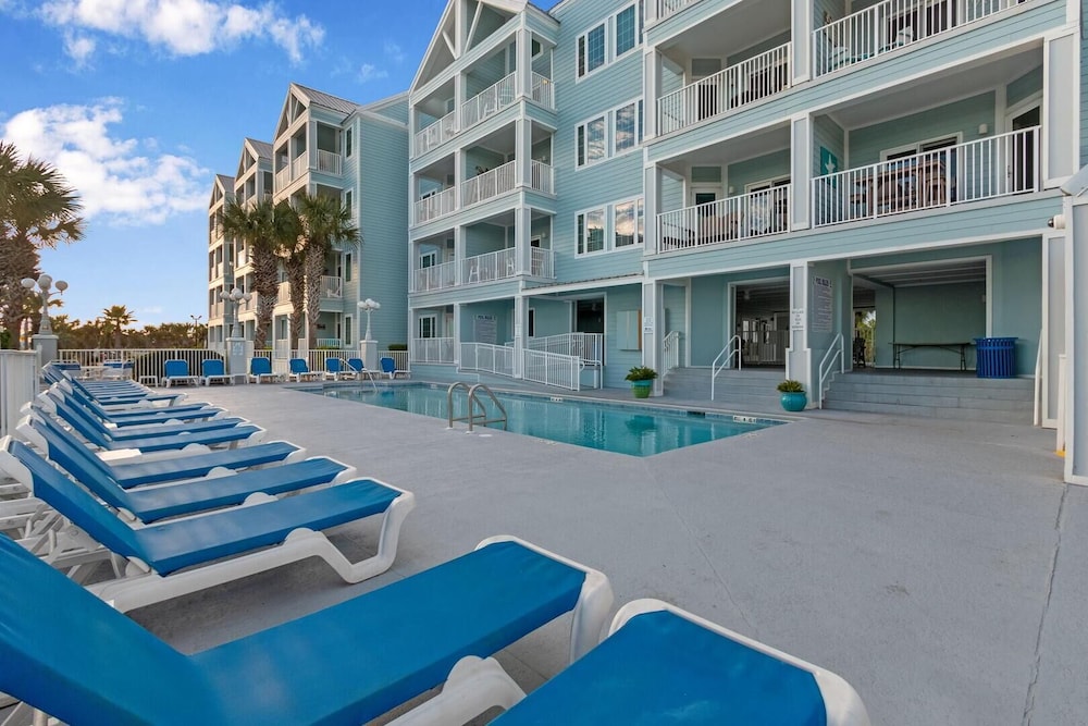 Grand Caribbean 209