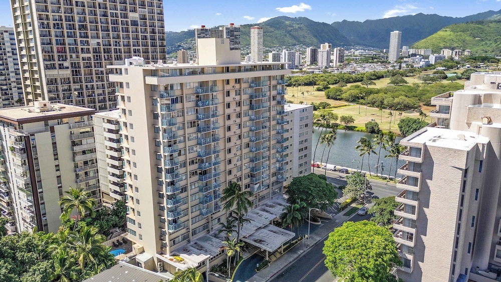 Aloha Surf Waikiki
