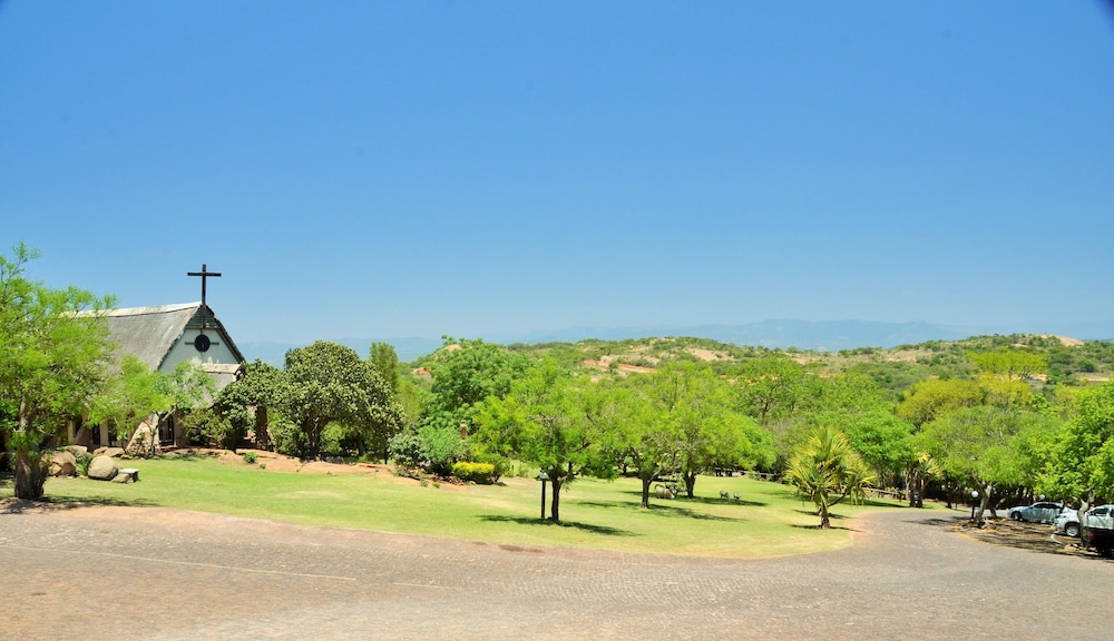 Bundu Lodge
