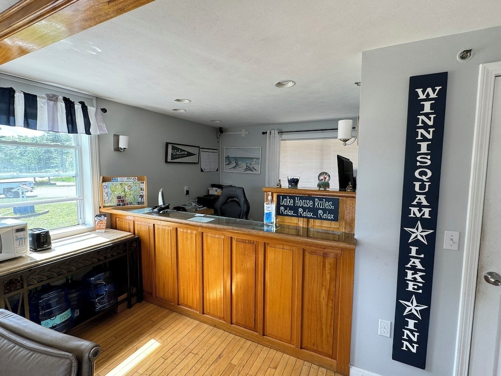 Winnisquam Lake Inn