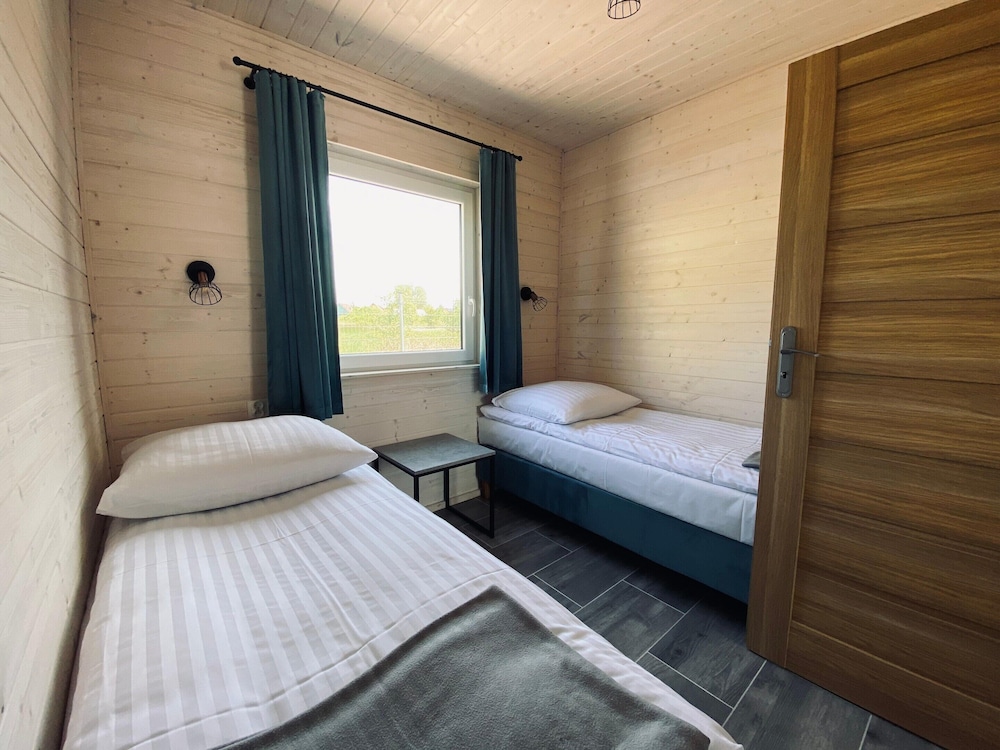 Single-storey Holiday Homes Near the Sea, Pool
