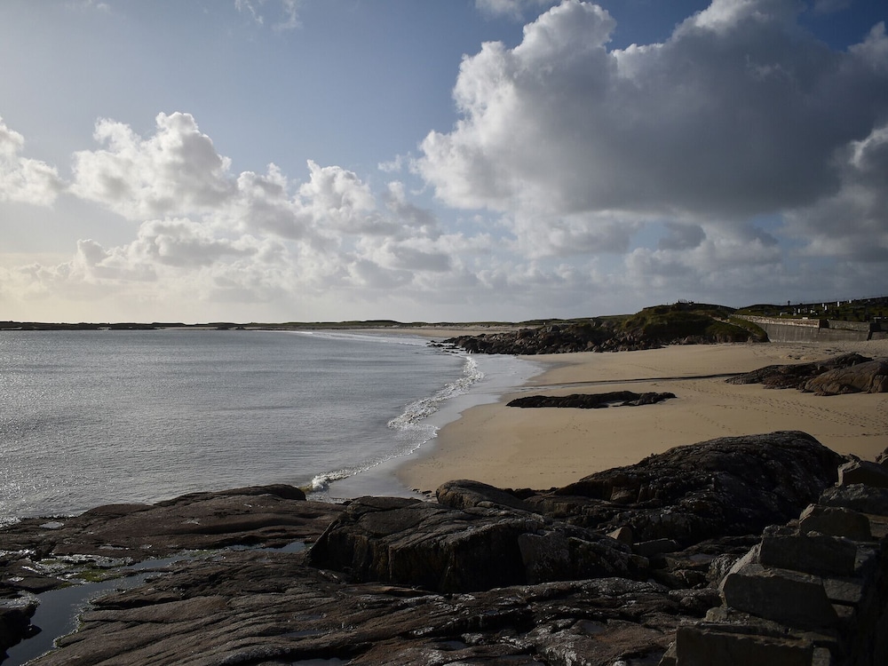 Bridies Holiday Cottage Roundstone