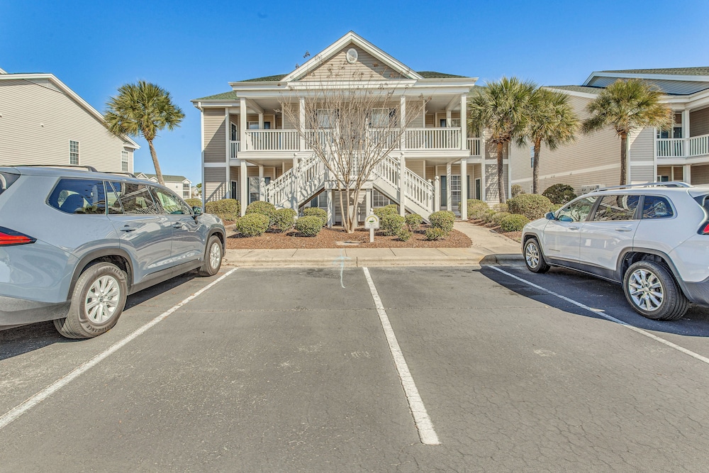 5 Mi to Shore: Condo w/ Patio in Sunset Beach!