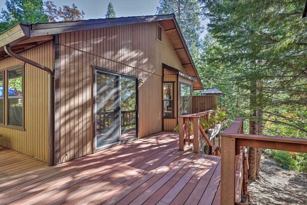 Deck w/ Forest Views: Quiet Twain Harte Cabin! view 5
