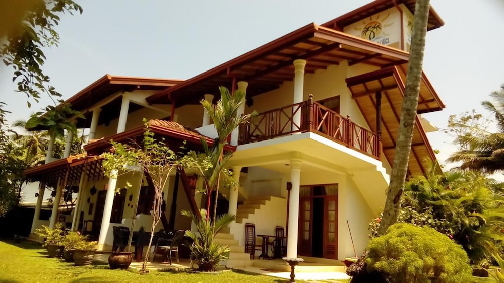 River shadow villa