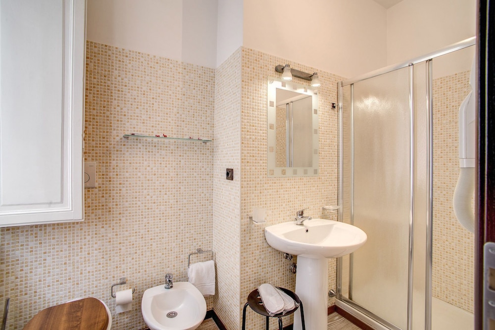 COLA di Rienzo suite