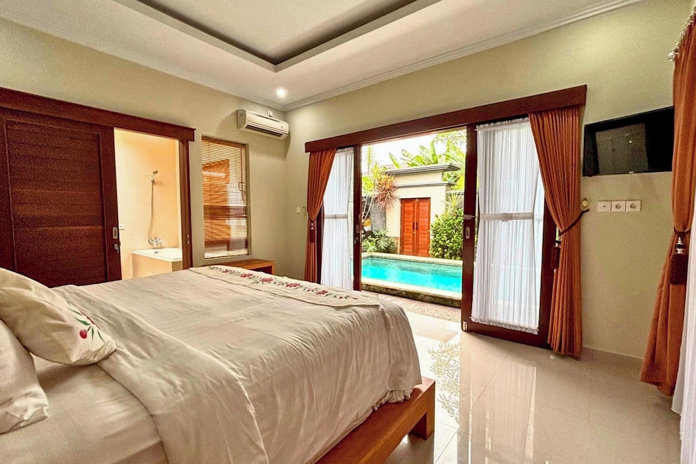 Amory Villa - 3BR Private Pool Villa