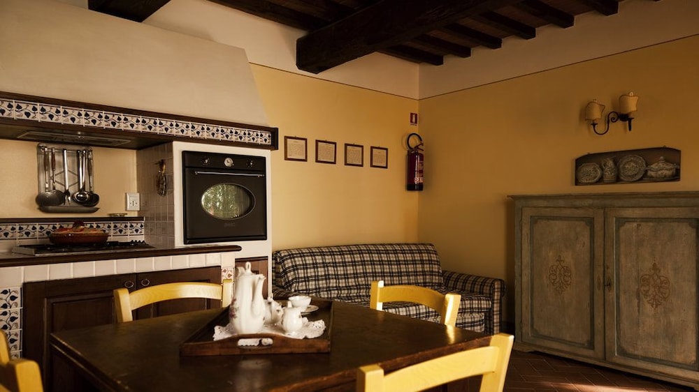 Agriturismo FATTORIA ROZZALUPI