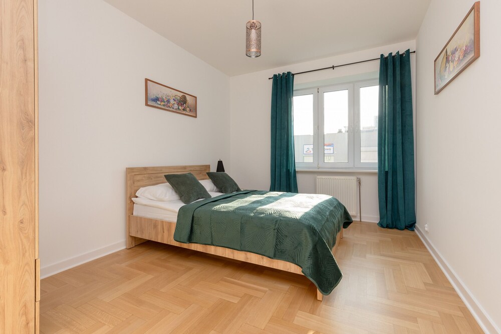 Apartment Wojciechowskiego by Renters view 2