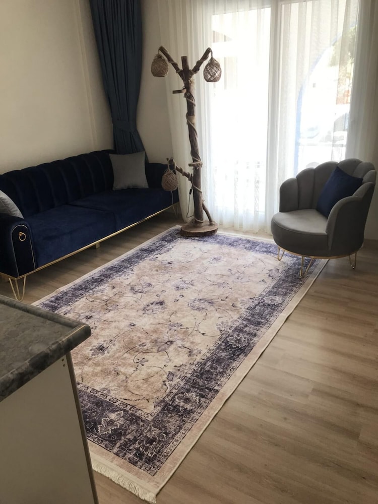 Fully Furnished Flat Close to the Sea in Karaburun view 2