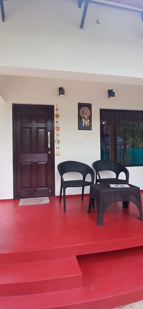 Kadal Beach House Marari