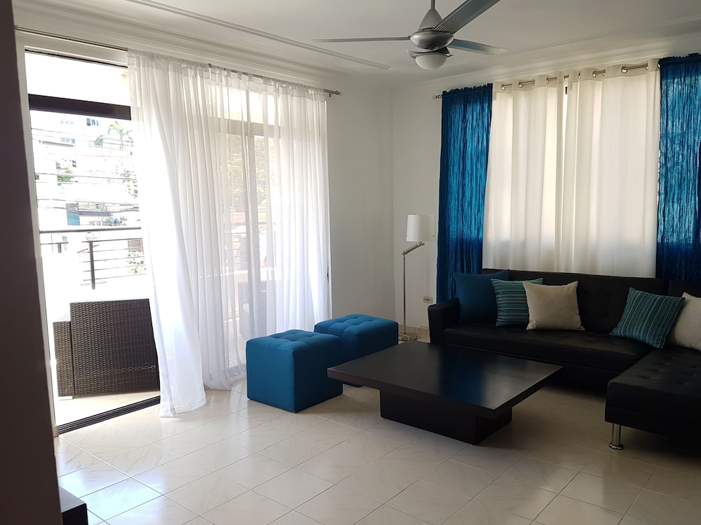 Apartamento hotel la Española