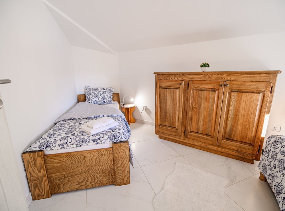 Sleek and Stylish Umag Apartments With Sea View