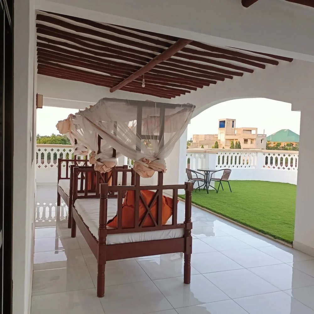 Becky Homes - Diani Beach