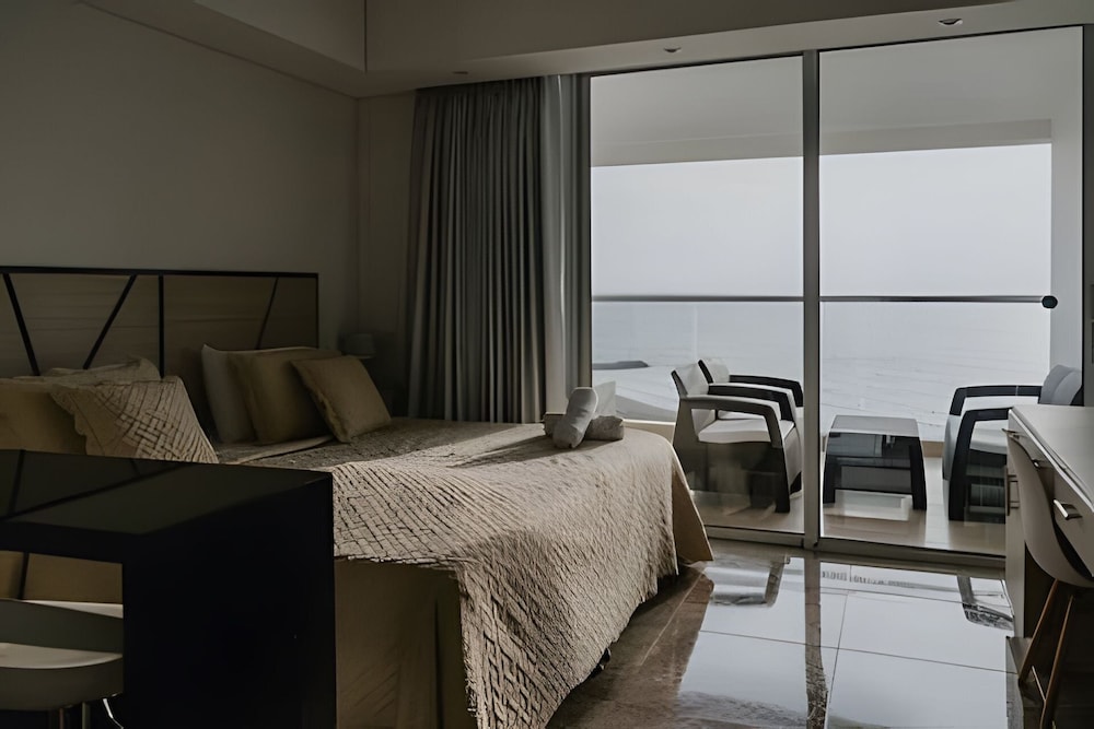 1410 CARTAGENA BEACH